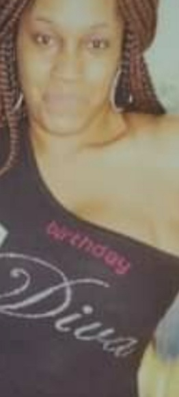 Dress - Picture 5 of 5